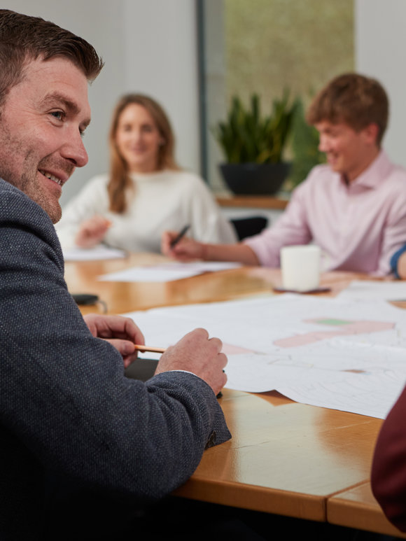 Trading and Supply Chain Contracts